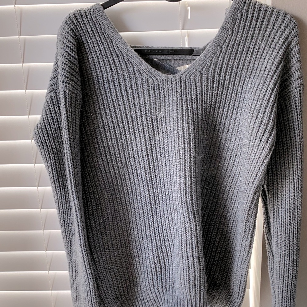 Women’s grey knit sweater